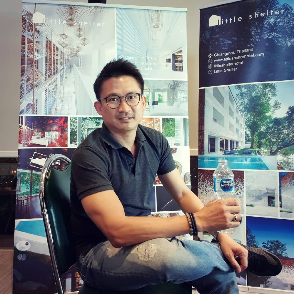 D045 照片2214张 视频14个 泰国 成熟大叔 企业家 生活日常 旅游 健身 工作 有与朋友合照