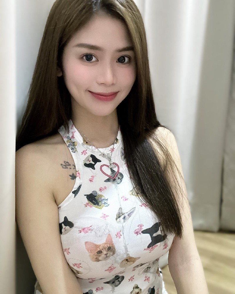 A2117 照片319张 视频6个 马来西亚 成熟美女少妇 生活日常 旅游 自拍多